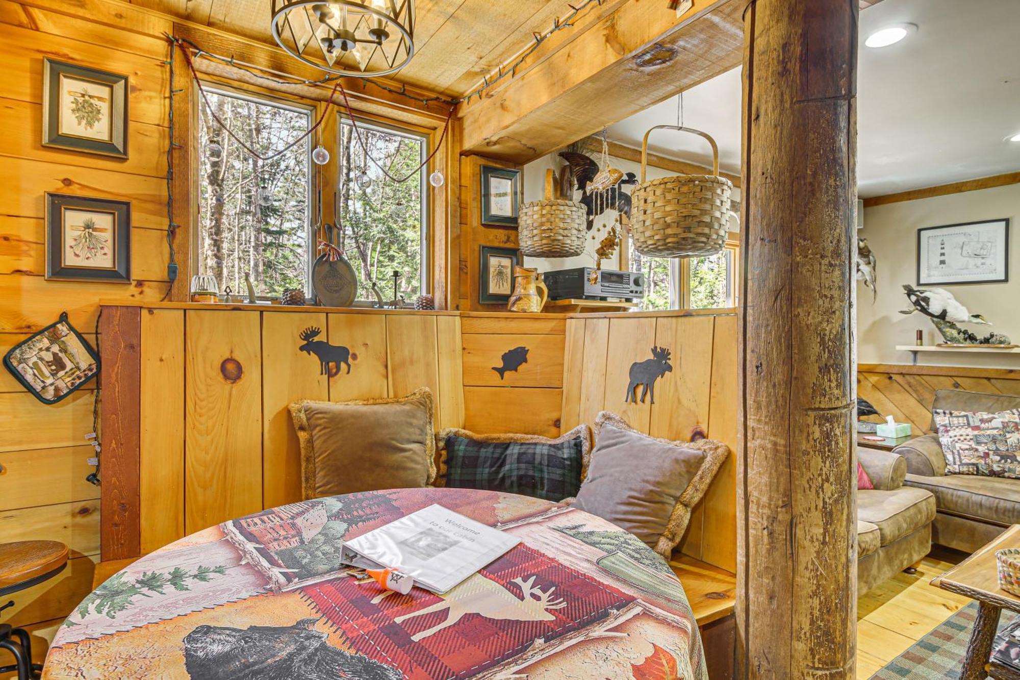 Rustic Searsport Cabin Loft And Sunroom On 10 Acres Exteriér fotografie