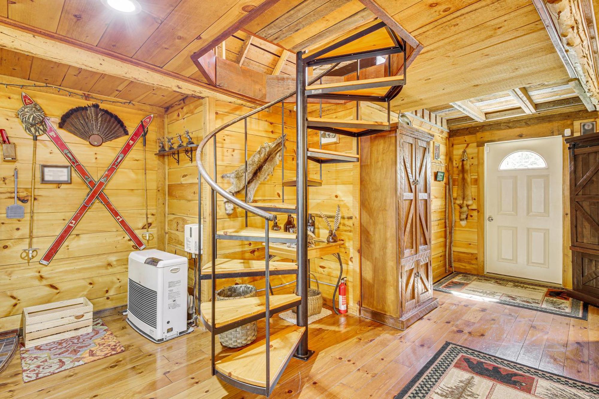 Rustic Searsport Cabin Loft And Sunroom On 10 Acres Exteriér fotografie