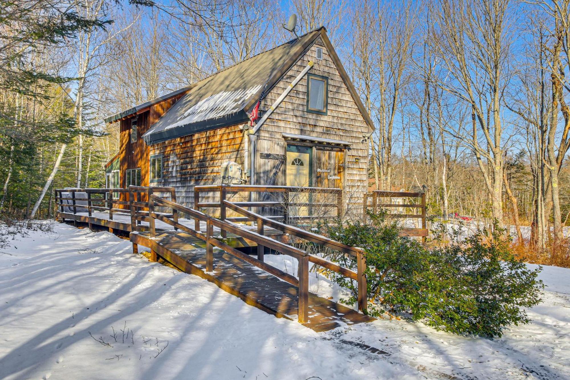 Rustic Searsport Cabin Loft And Sunroom On 10 Acres Exteriér fotografie