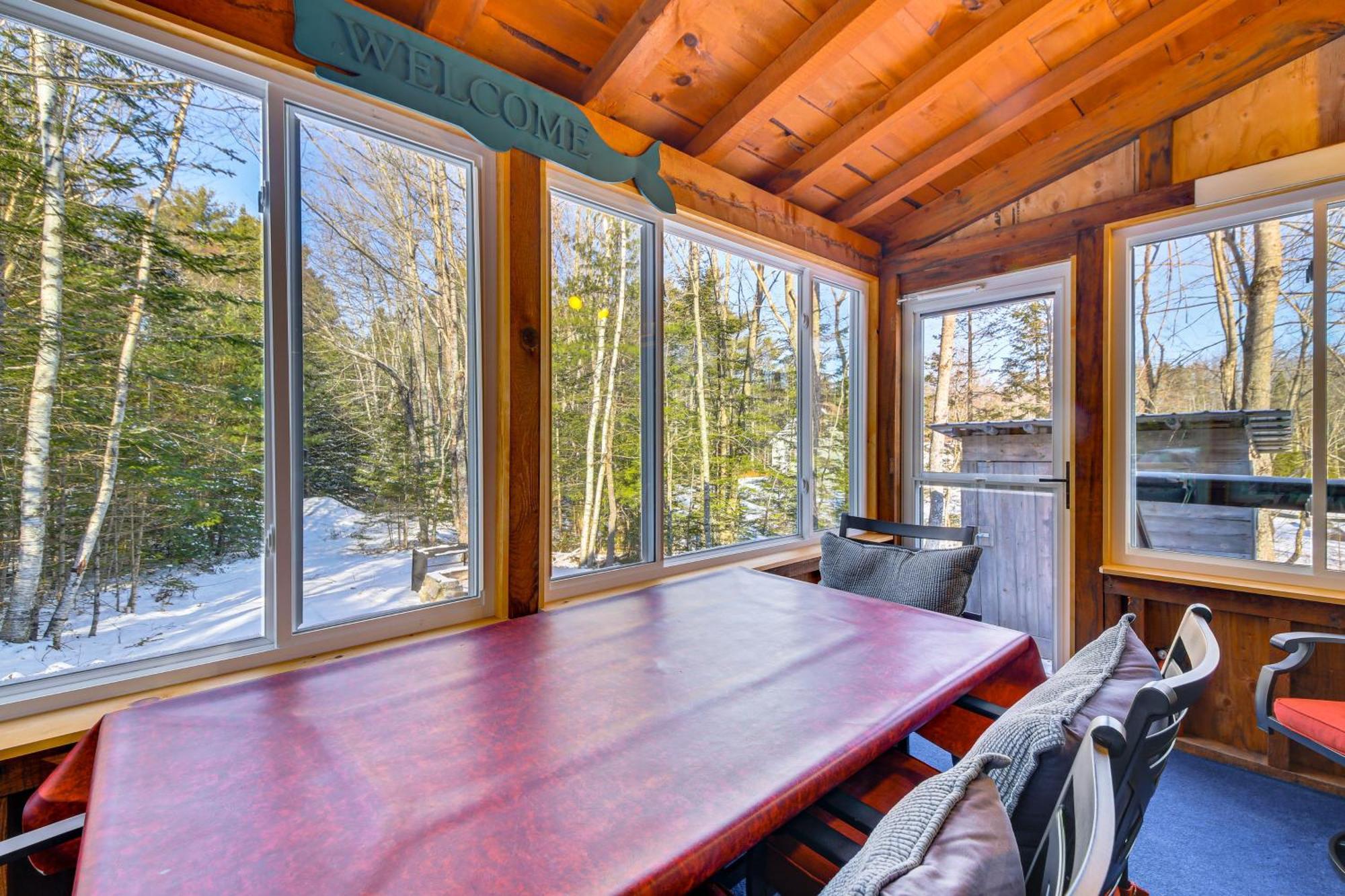 Rustic Searsport Cabin Loft And Sunroom On 10 Acres Exteriér fotografie